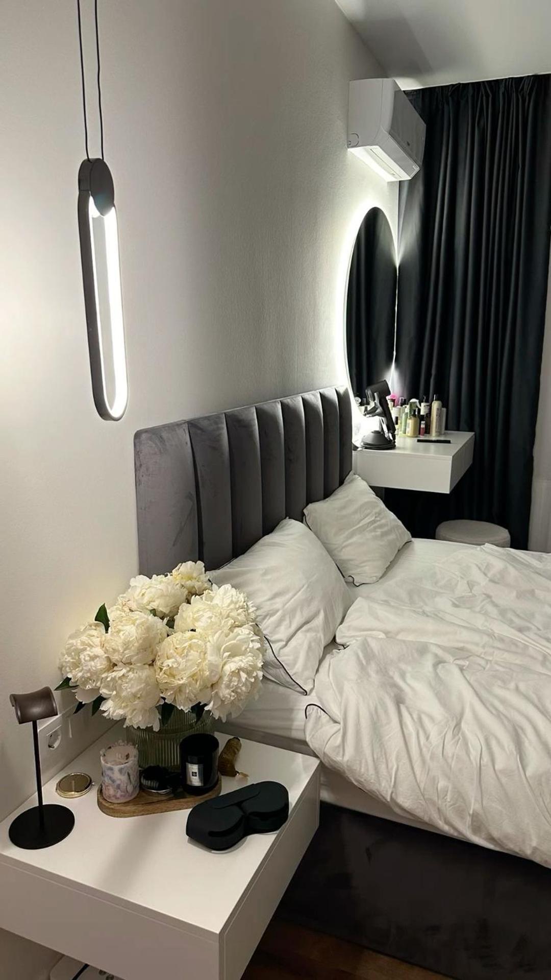 Apartment Up Town *