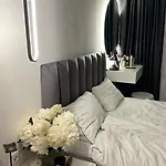 Up Town Apartment