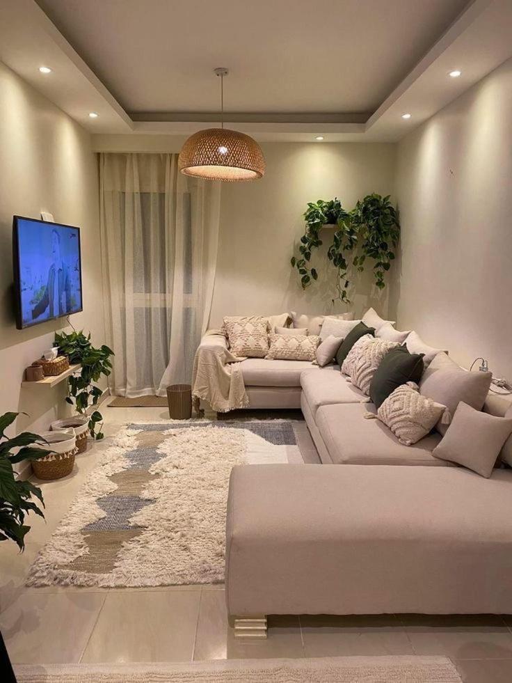 Up Town Apartment